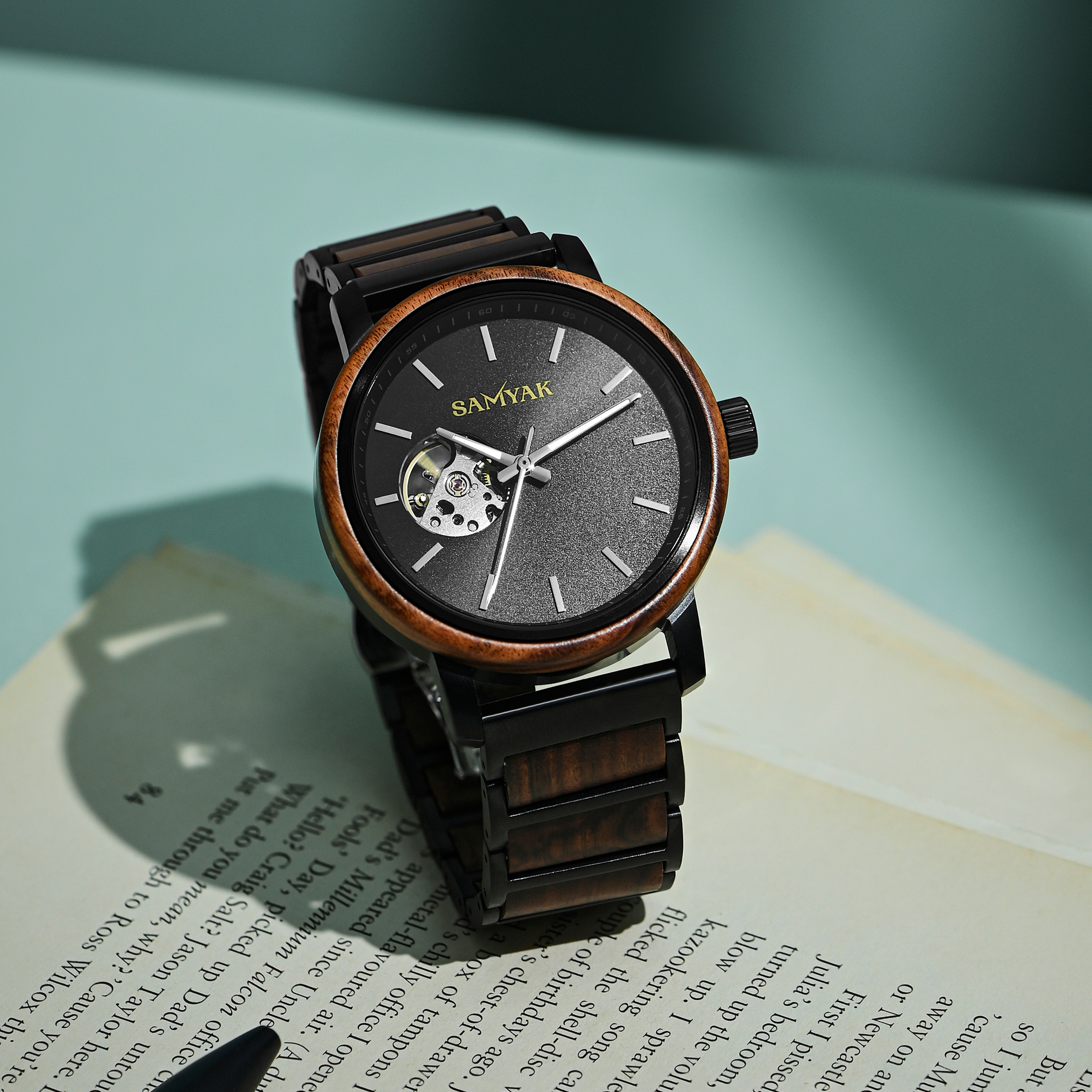 Skeleton & Mechanical Art